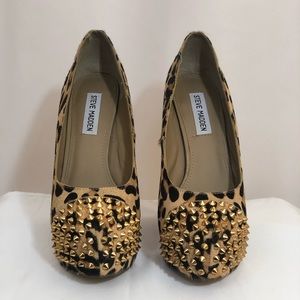 Steve Madden Leopard Gold Studded Pumps